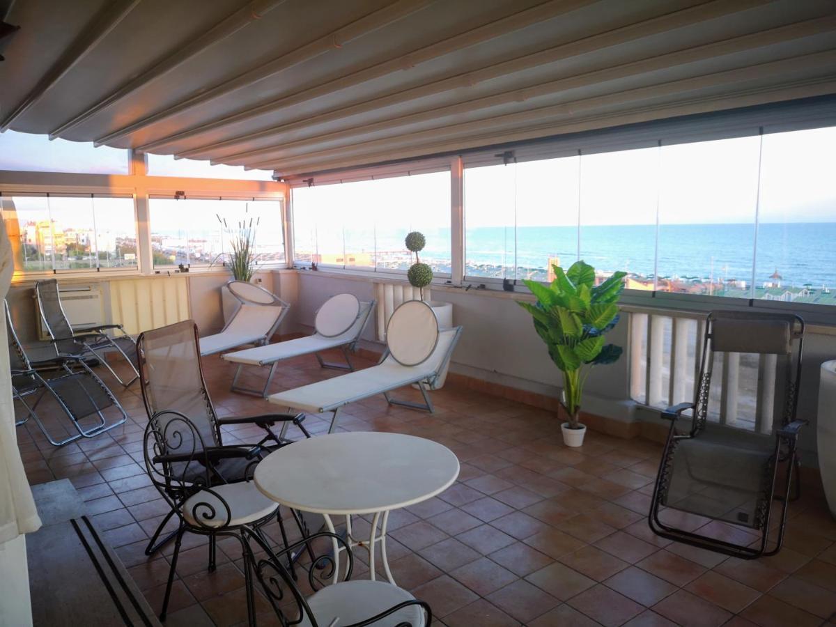 Hotel Bellavista Lido di Ostia Zewnętrze zdjęcie