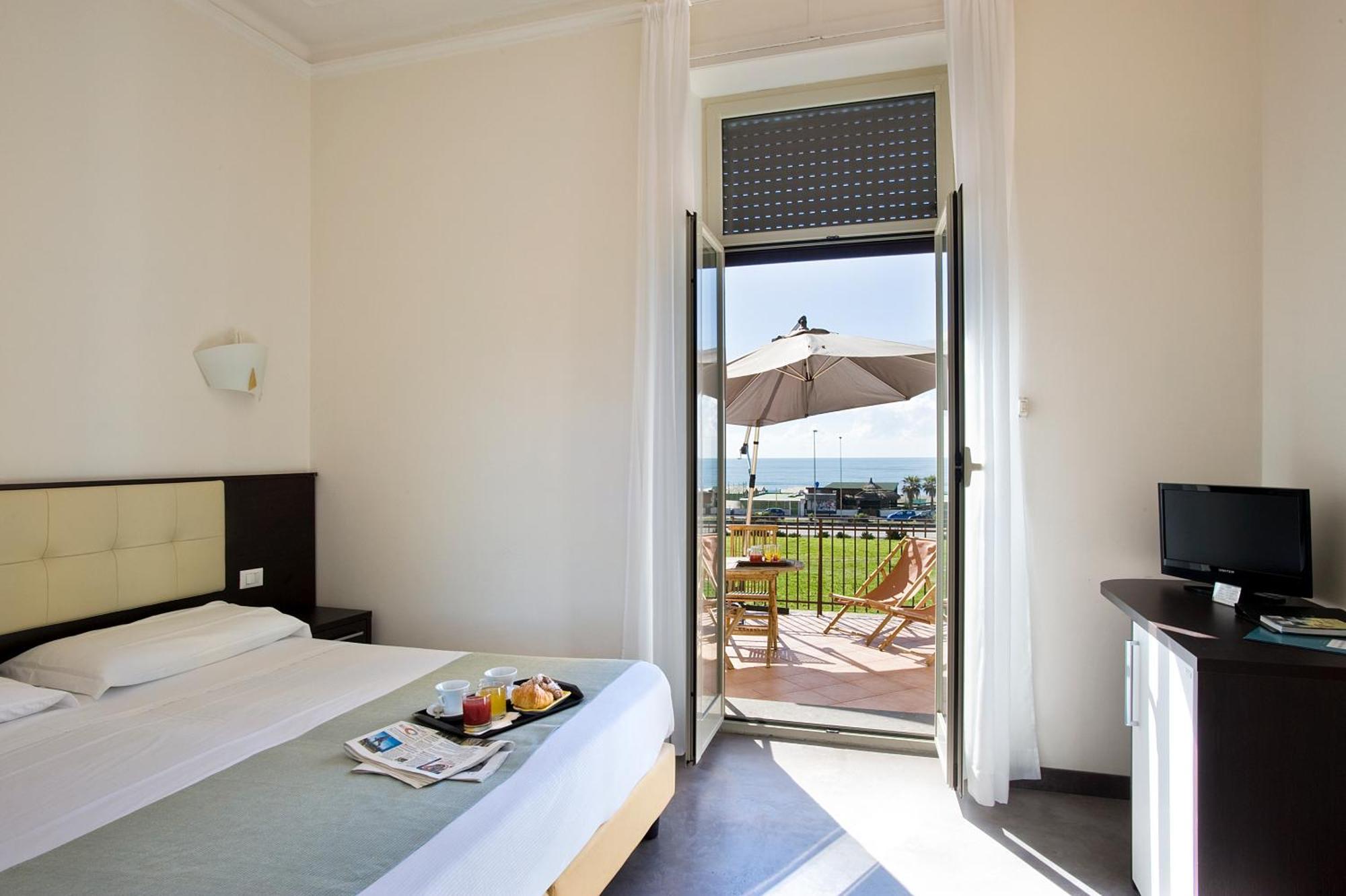 Hotel Bellavista Lido di Ostia Zewnętrze zdjęcie