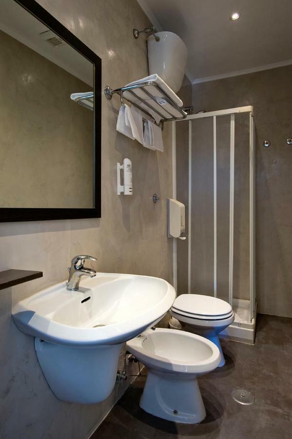 Hotel Bellavista Lido di Ostia Zewnętrze zdjęcie